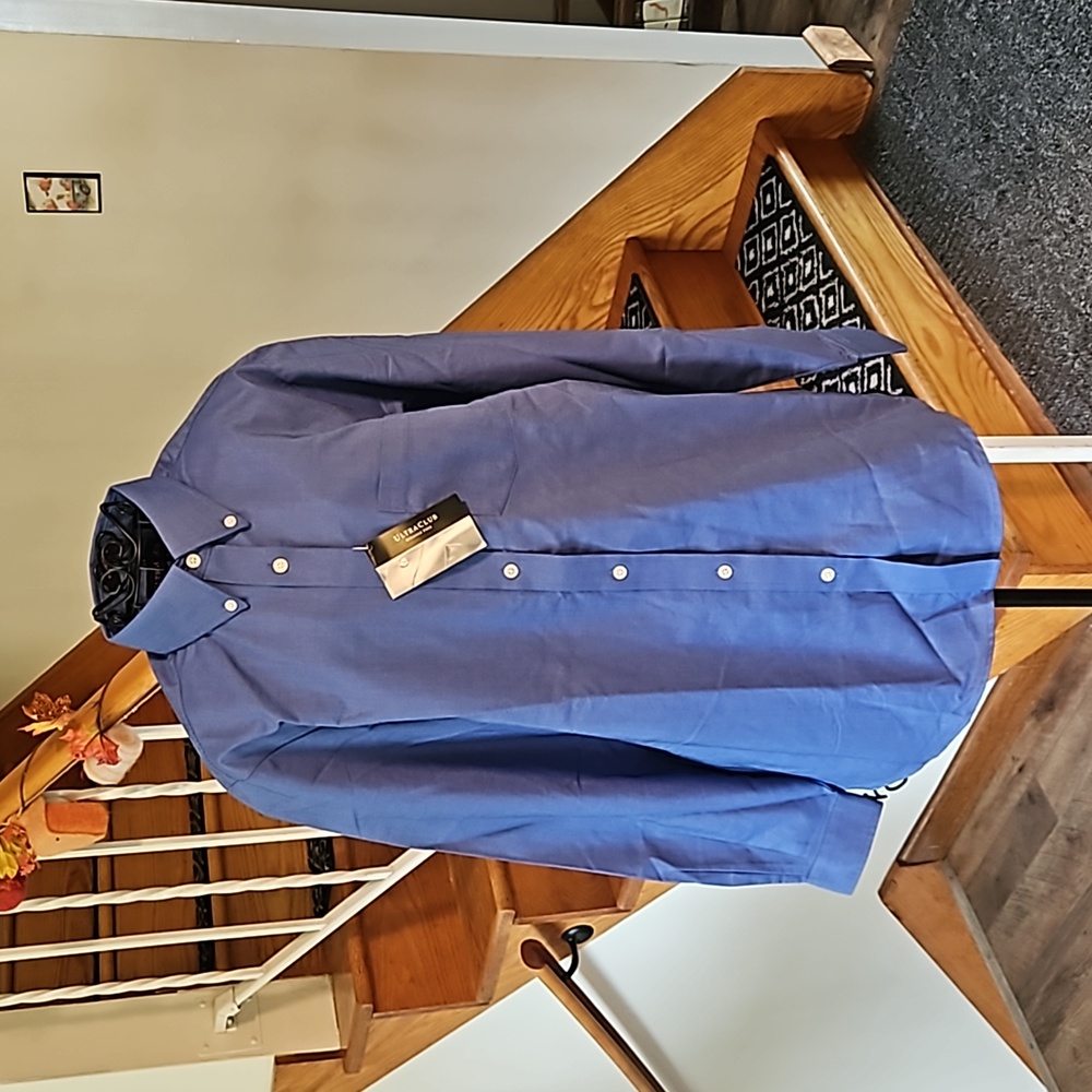 👚ULTRACLUB BLUE BUTTON DOWN SHIRT 👚